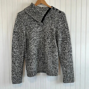 Chaps sweater black and white women size large soft 12% angora rabbit hair